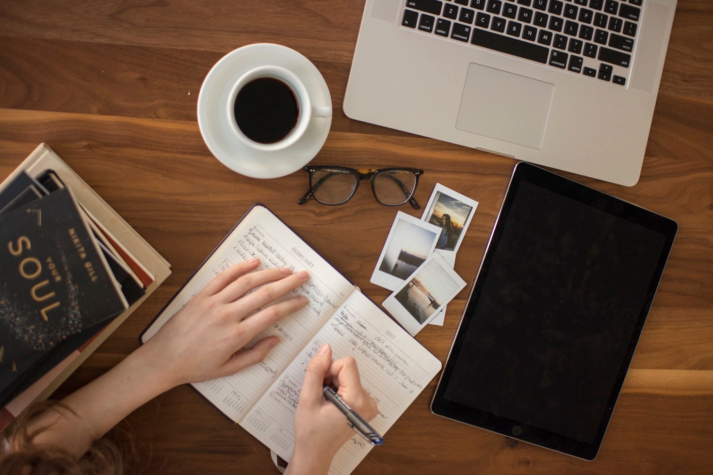 How To Build A Loyal Reader Community
